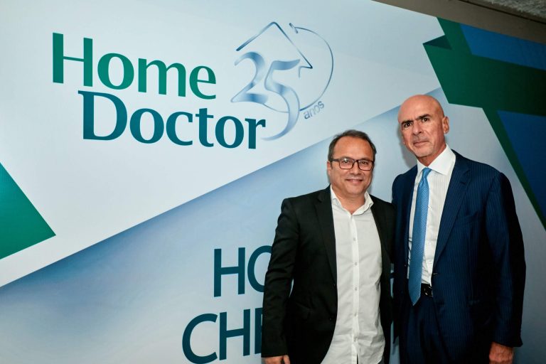 manoel-silva-neto-diretor-da-vigilancia-sanitaria-e-dr-jose-eduardo-ramao-socio-diretor-da-home-doctor