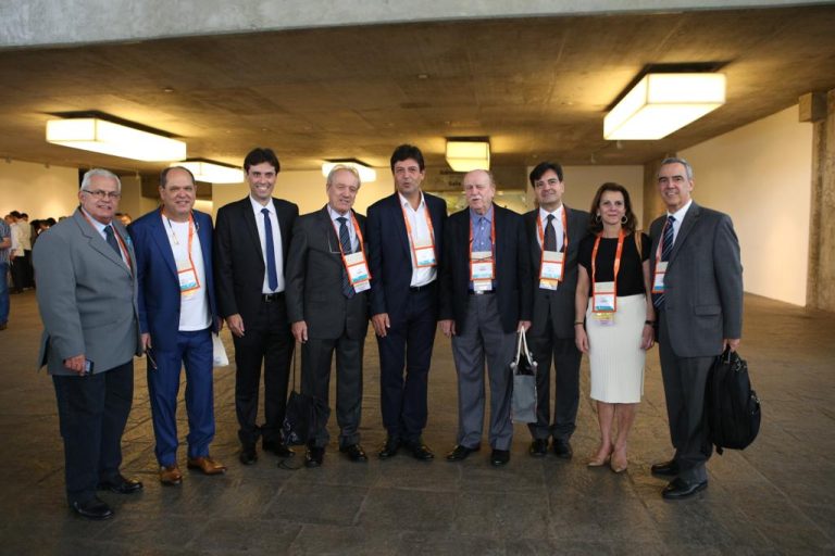 Ortopedistas com Mandetta_baixa