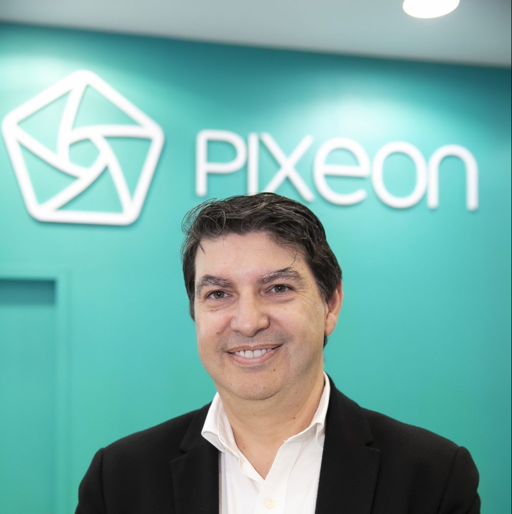 Pixeon apresenta novidades de sua plataforma de IA no Healthcare Innovation Show 2019, em São Paulo