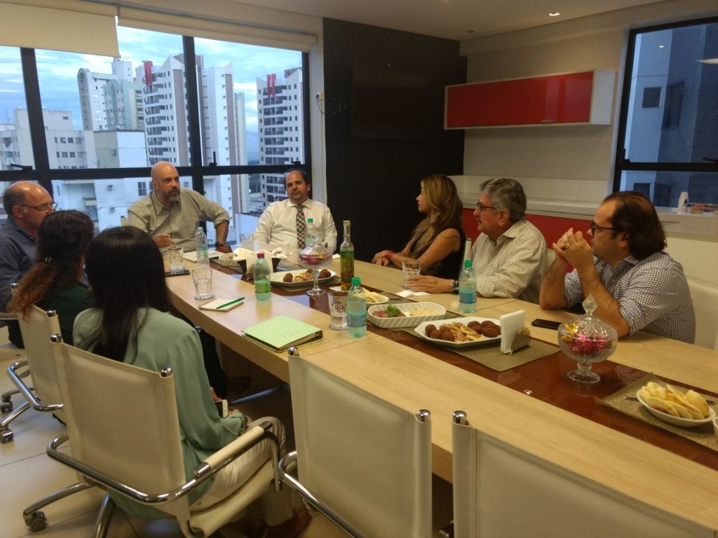 Ahpaceg firma parceria com Sociedades de Especialidades Médicas
