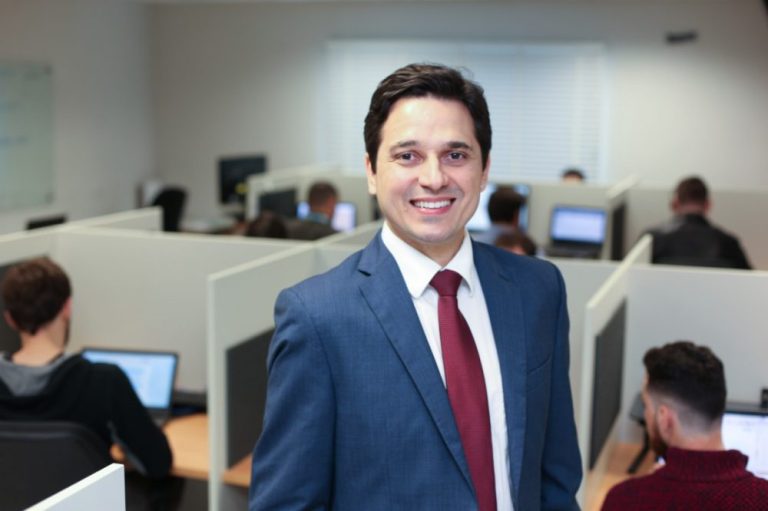 rodrigo-luchtenberg-diretor-de-servicos-e-tecnologia-da-indyxa