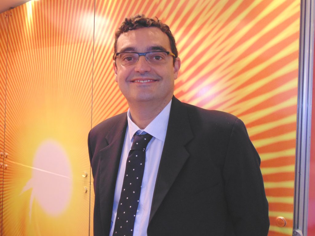 Médico brasileiro coordena na Espanha guia inédito com protocolo de Sepse