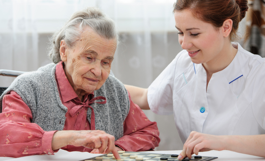 Quantidade de usuários de plano de saúde com mais de 80 anos cresce 62%