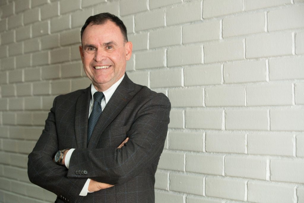 Presidente é reconduzido ao cargo na ABRAIDI