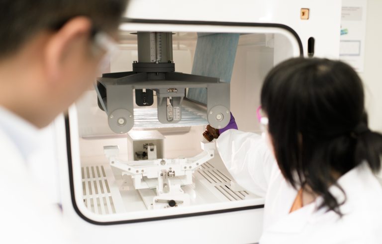 Evonik_USA_Birmingham_Projekthaus Medical Devices Gaojtie Hu und Jianfeng Zhang