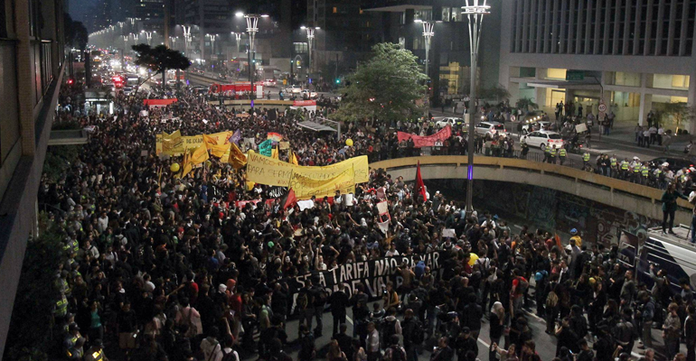 A maior “OLA” que este mundo já viu !
