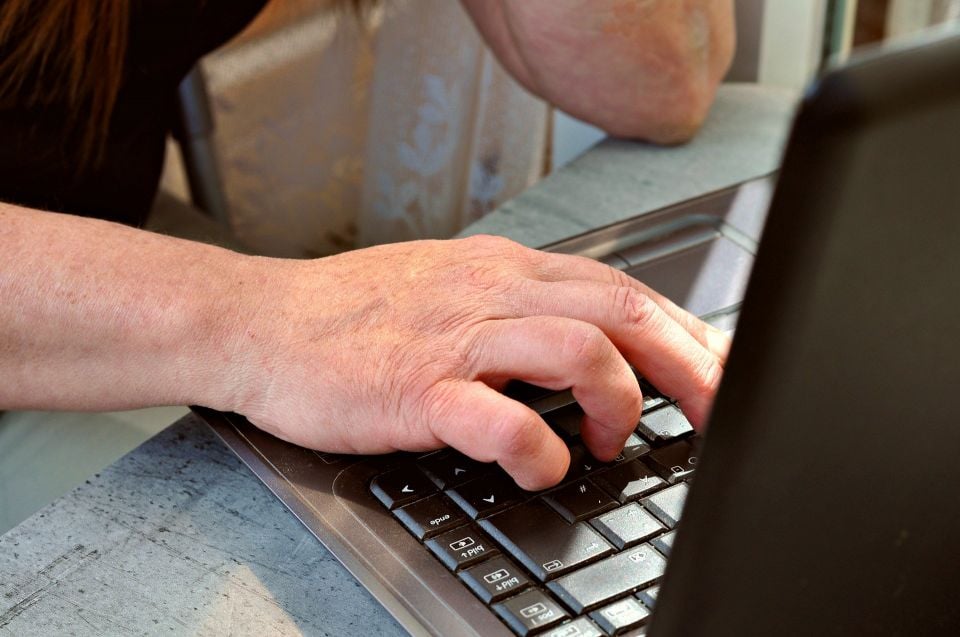 Ataques de phishing relacionados a vacina aumentam 530%