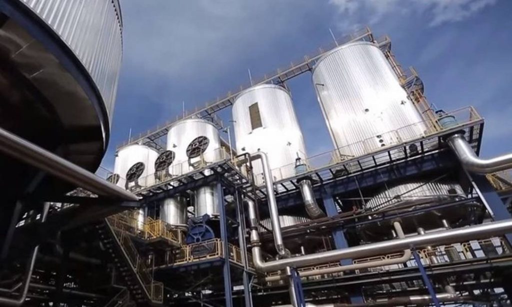 Atvos cede 160 mil litros de álcool 70% para combate à COVID-19