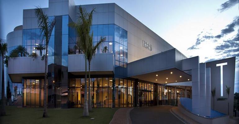 Bia Gadia Arquitetura & Design lança nova marca