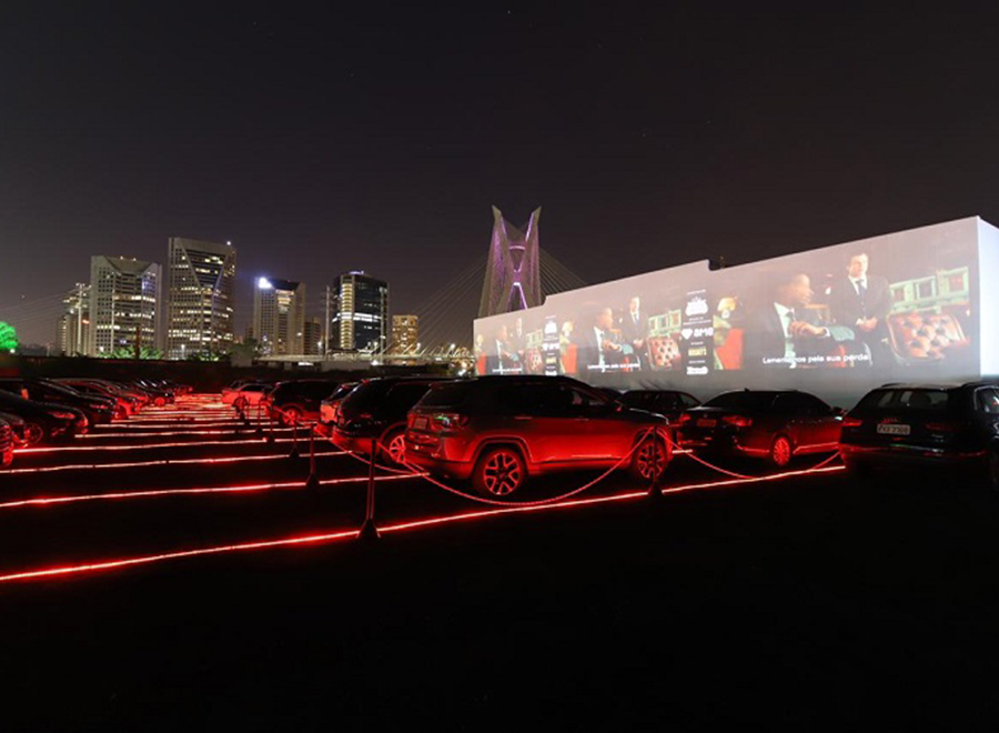 De forma inovadora, Novo Nordisk realiza evento científico em drive-in de SP