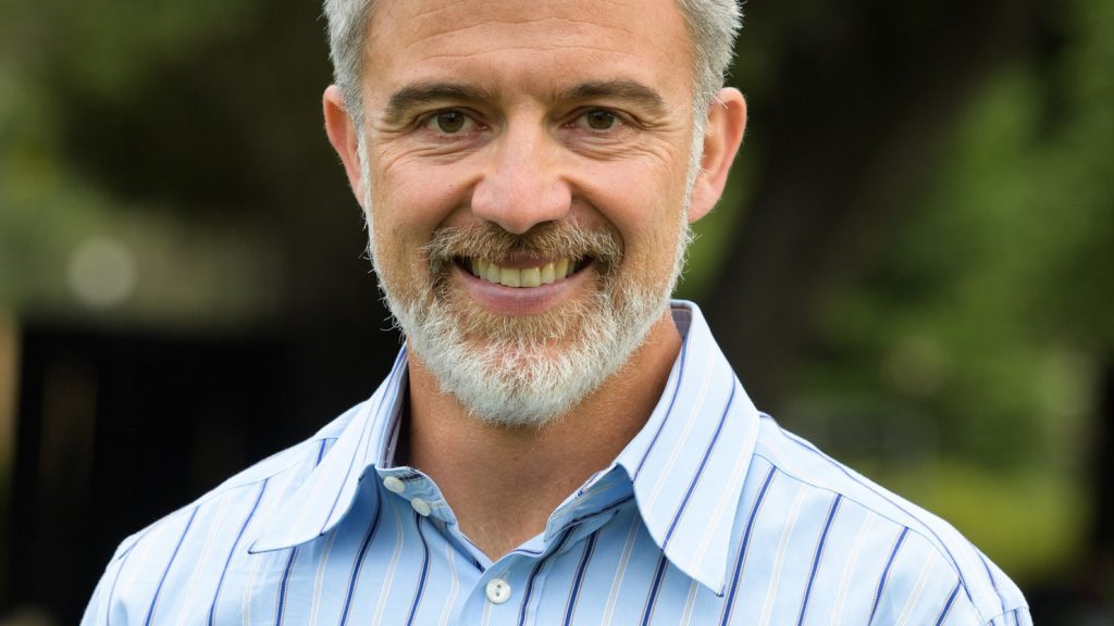 Stanford: “Não se espelhem nos EUA”, diz Capasso