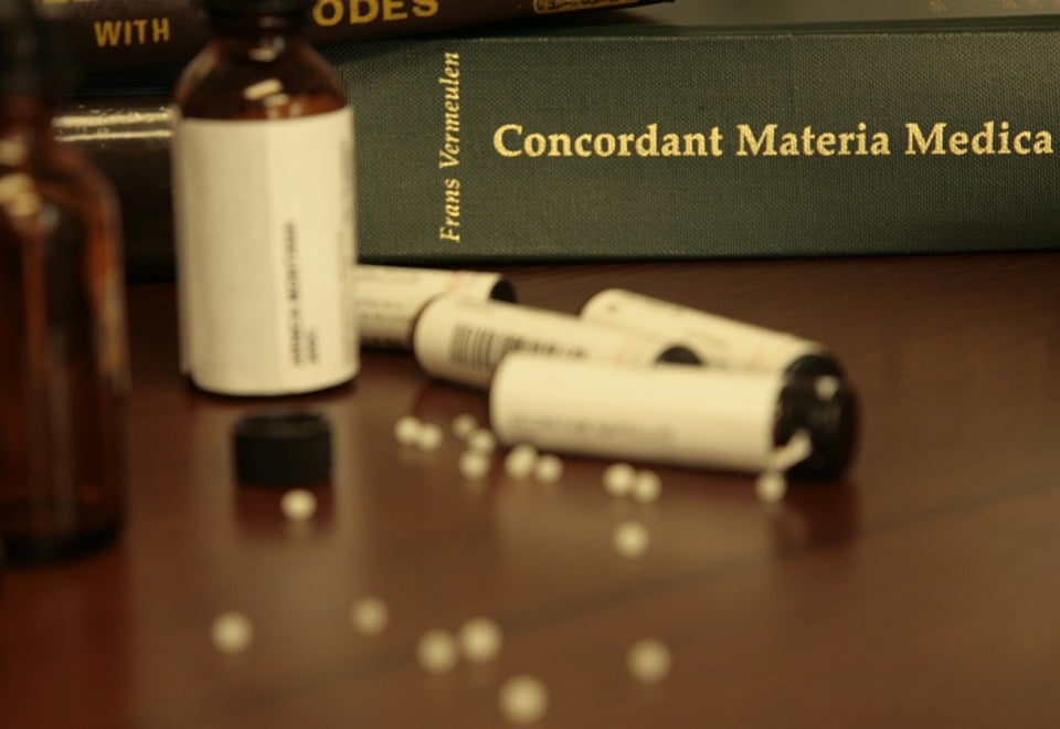 Como controlar fluxo de materiais e medicamentos na Saúde Pública