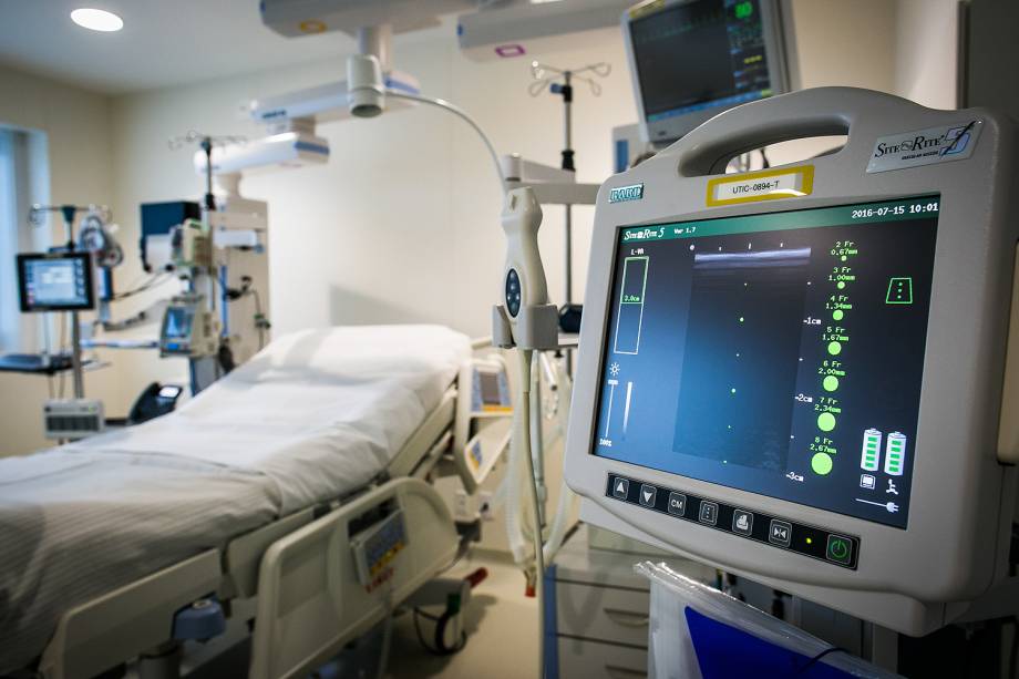 Pesquisa do Sírio-Libanês mostra importância de tratamento diferenciado após alta hospitalar para pacientes que estiveram em UTIs