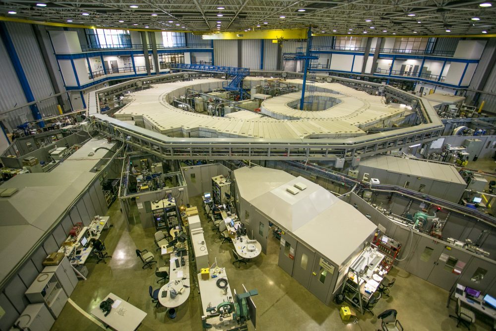 CNPEM/MCTIC identifica duas moléculas capazes de agir contra o novo coronavírus