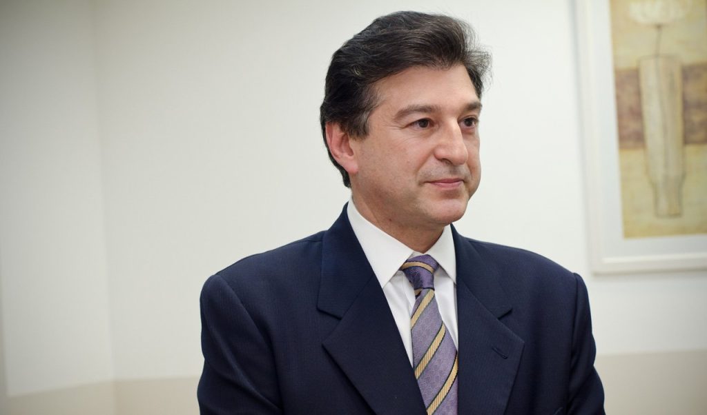Amil compra rede de clínicas de presidente do Albert Einstein