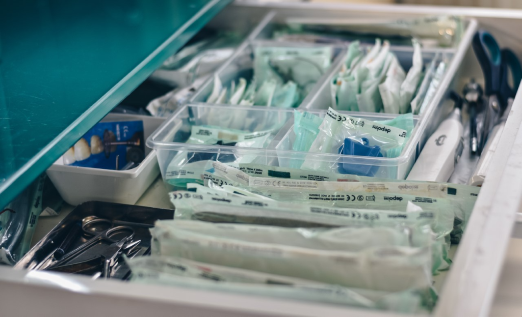 Hospitais movimentam R$ 4 milhões em itens básicos na pandemia, aponta Bionexo