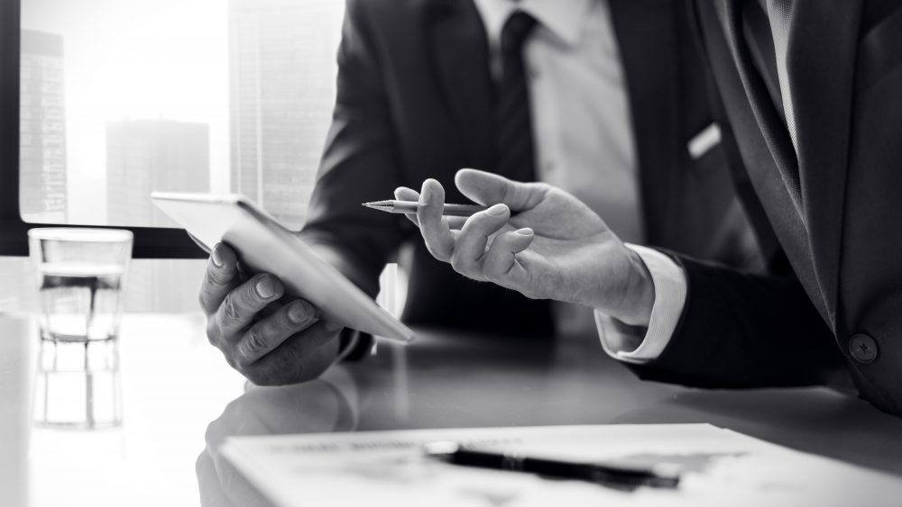 Apple e Google se juntam por tecnologia contra a COVID-19