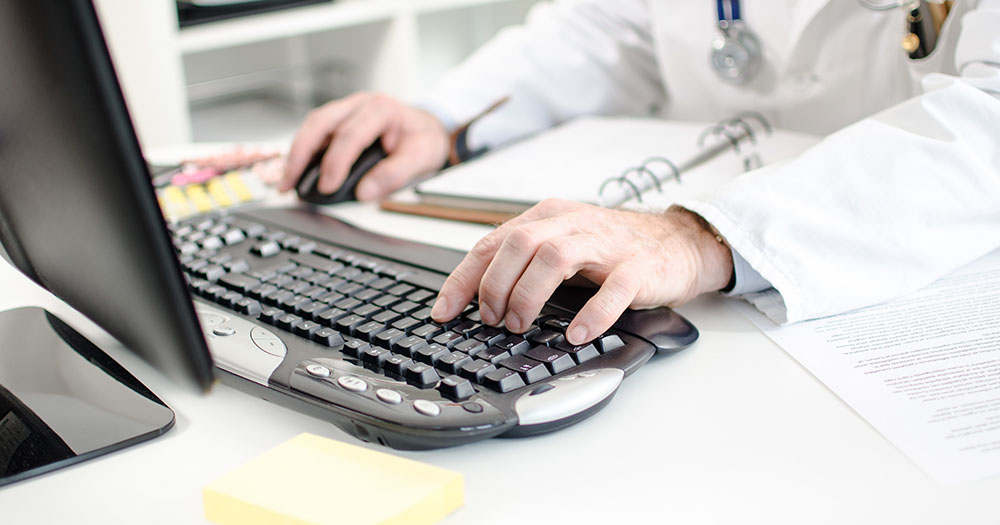 EHR avança lentamente no Brasil, diz estudo