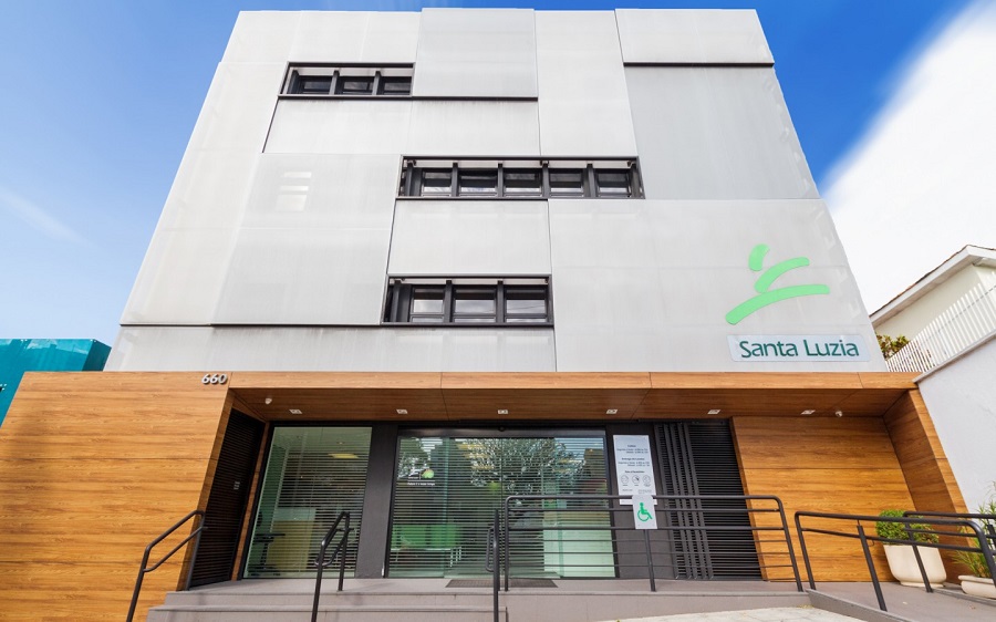 Santa Luzia é o único laboratório clínico de Santa Catarina com  certificado internacional de qualidade do Colégio Americano de Patologistas