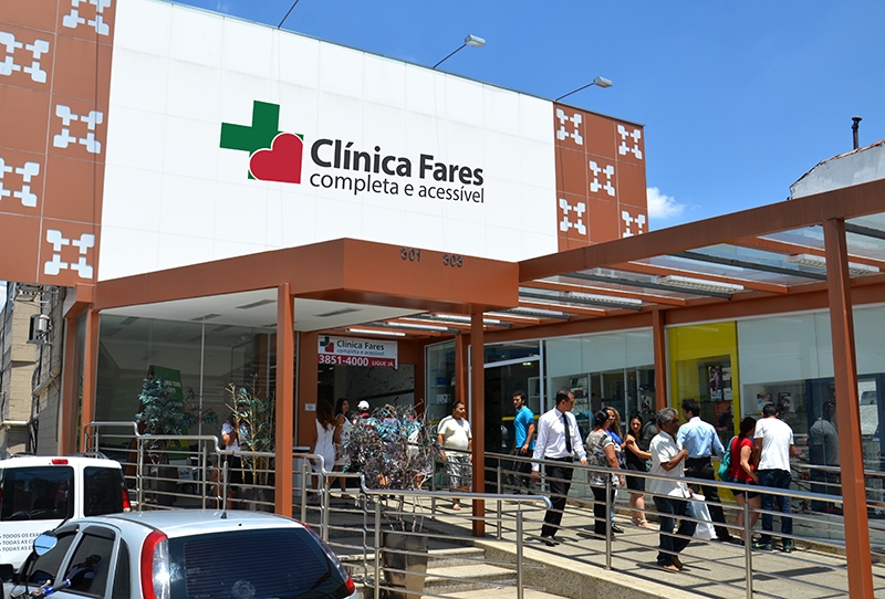 Fares é eleita a clínica que melhor cuida do paciente