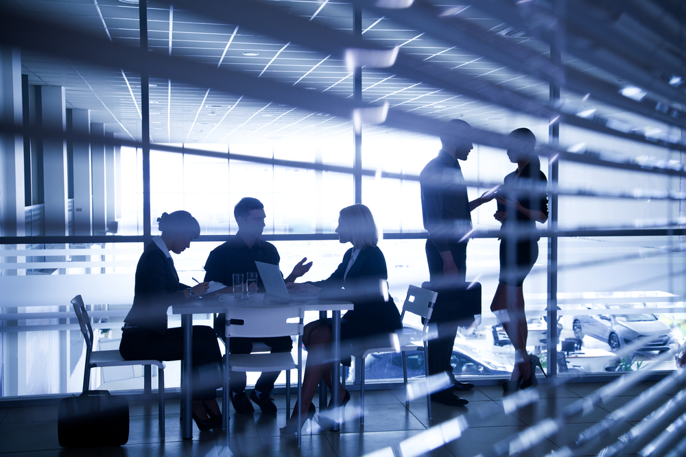 Alliar e Delfin negociam fusão