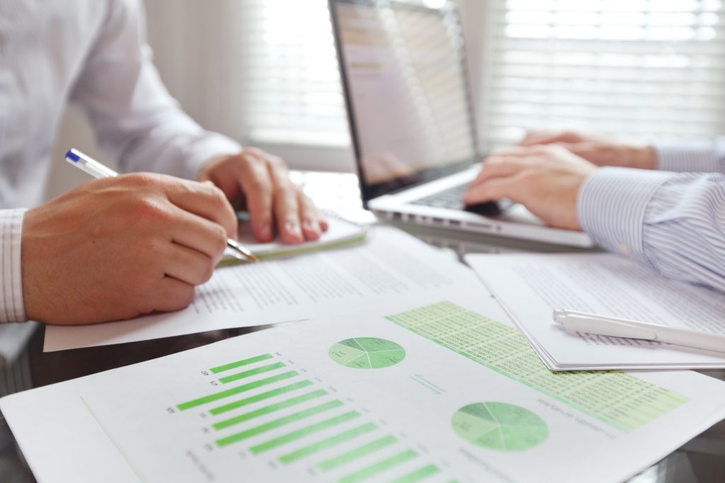 Como o analytics ajuda no tratamento individual dos pacientes?