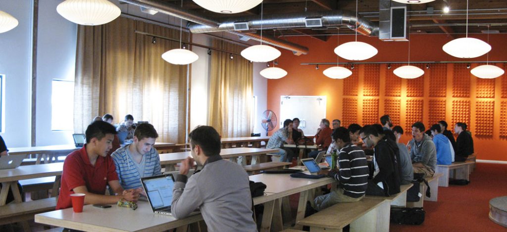 Y Combinator recruta startups de tecnologia e saúde