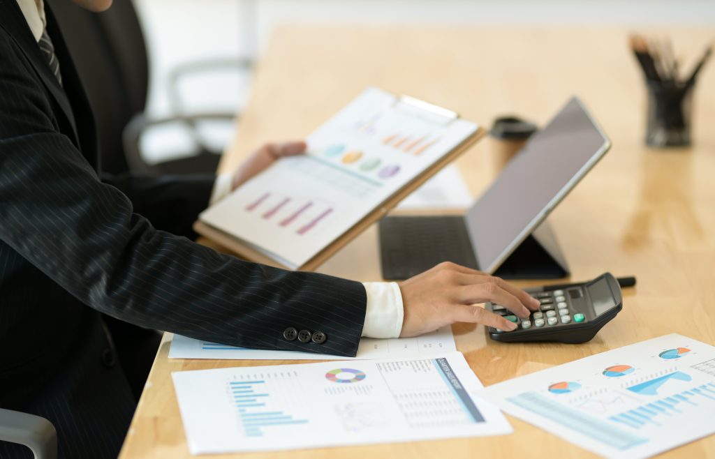 Controle financeiro empresarial online, saiba como funciona
