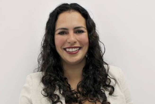 Ariane Abreu - Diretora Comercial da VCOM Tecnologia.jpg