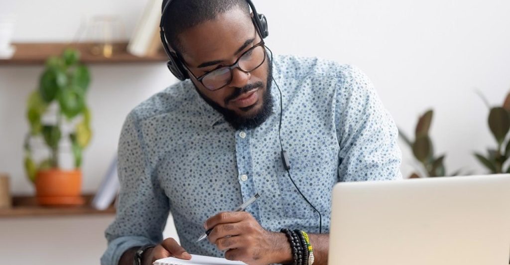 Podcast Saúde Business: segurança do paciente e descentralização do cuidado abrem a 2ª temporada