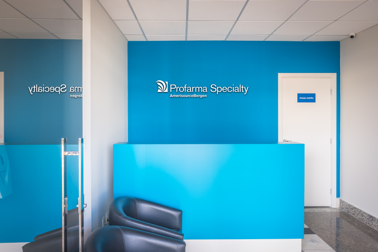 profarma curitiba.png