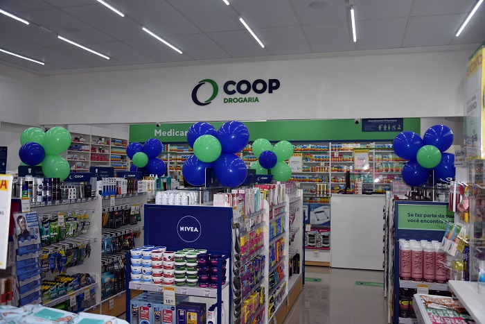 drogaria_coop_interno.JPG