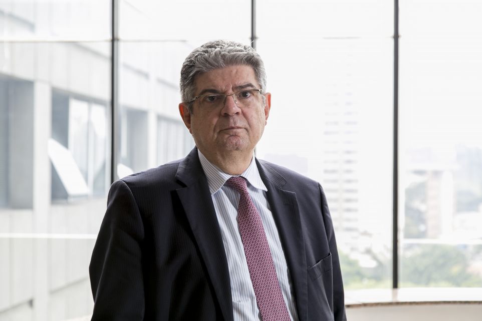 Antônio Britto assume diretoria-executiva da Anahp