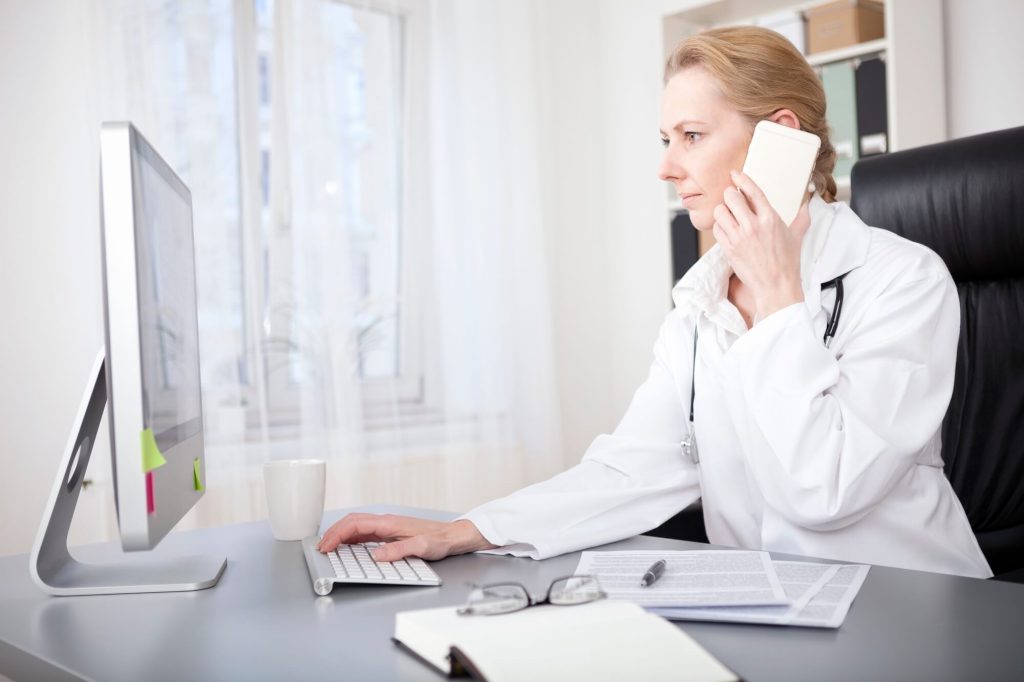 Telemedicina completa um ano em exercício no Brasil e ganha cada vez mais espaço no setor de saúde