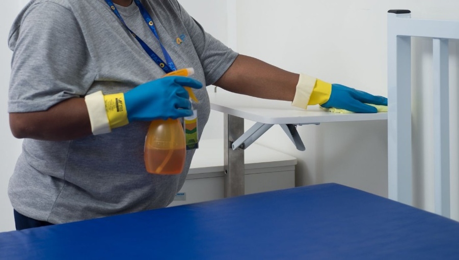 Limpeza hospitalar, uma questão de Educação