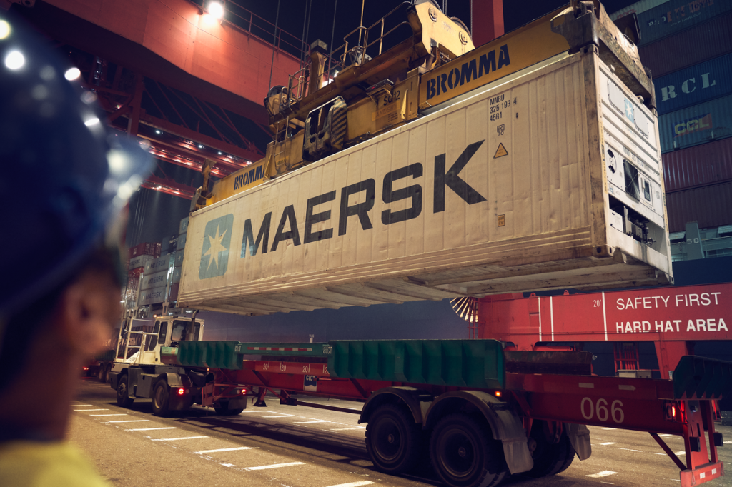 Maersk assina acordo para transportar, neste ano, 1 bilhão de doses de vacina contra a COVID-19