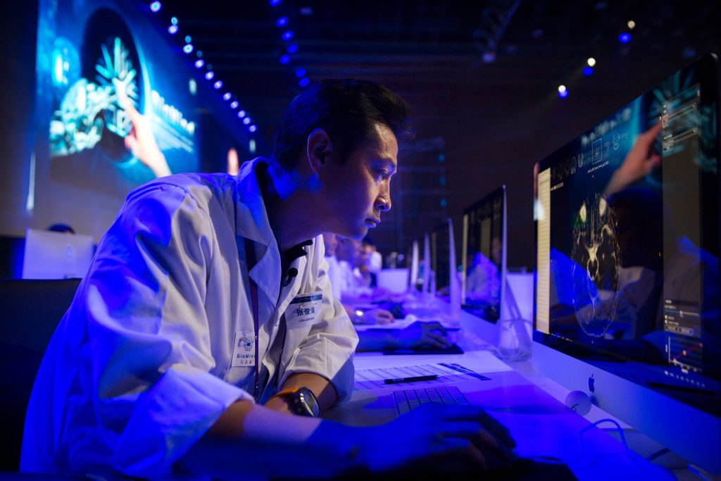 China já tem a maior “Plataforma (IA) de Suporte Clínico” do mundo