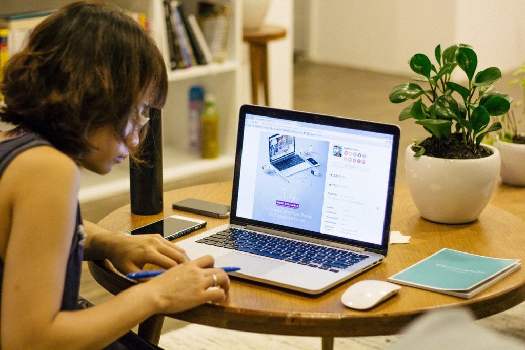 Home Sweet…Home Office: o que aprendemos nos últimos meses?