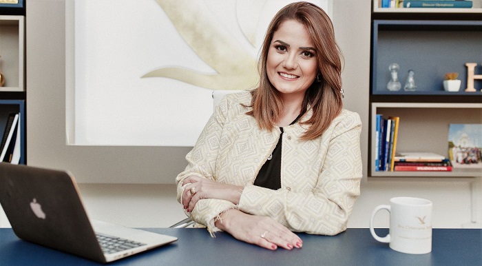 Dra Cristiane Romano 6_menor.jpg