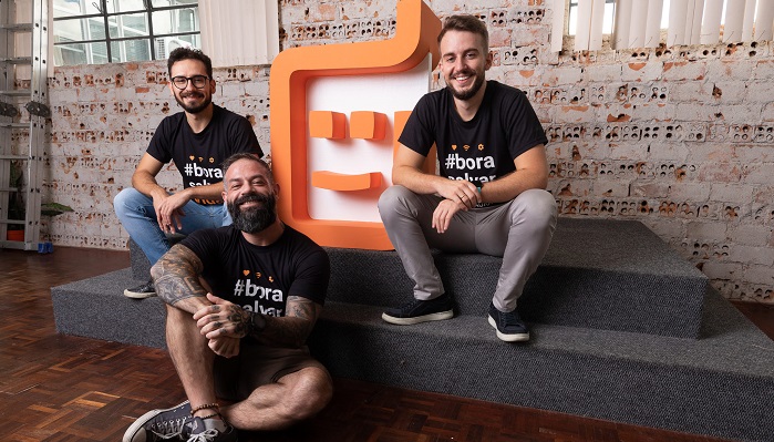 Founders LAURA - Dr Hugo Morales, Jac Fressatto e Cristian Rocha (1).jpg