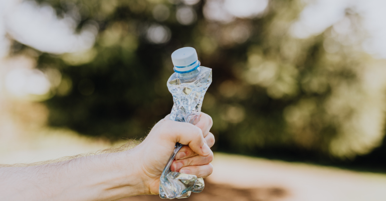 O plástico na Saúde: um paradoxo que vale a reflexão