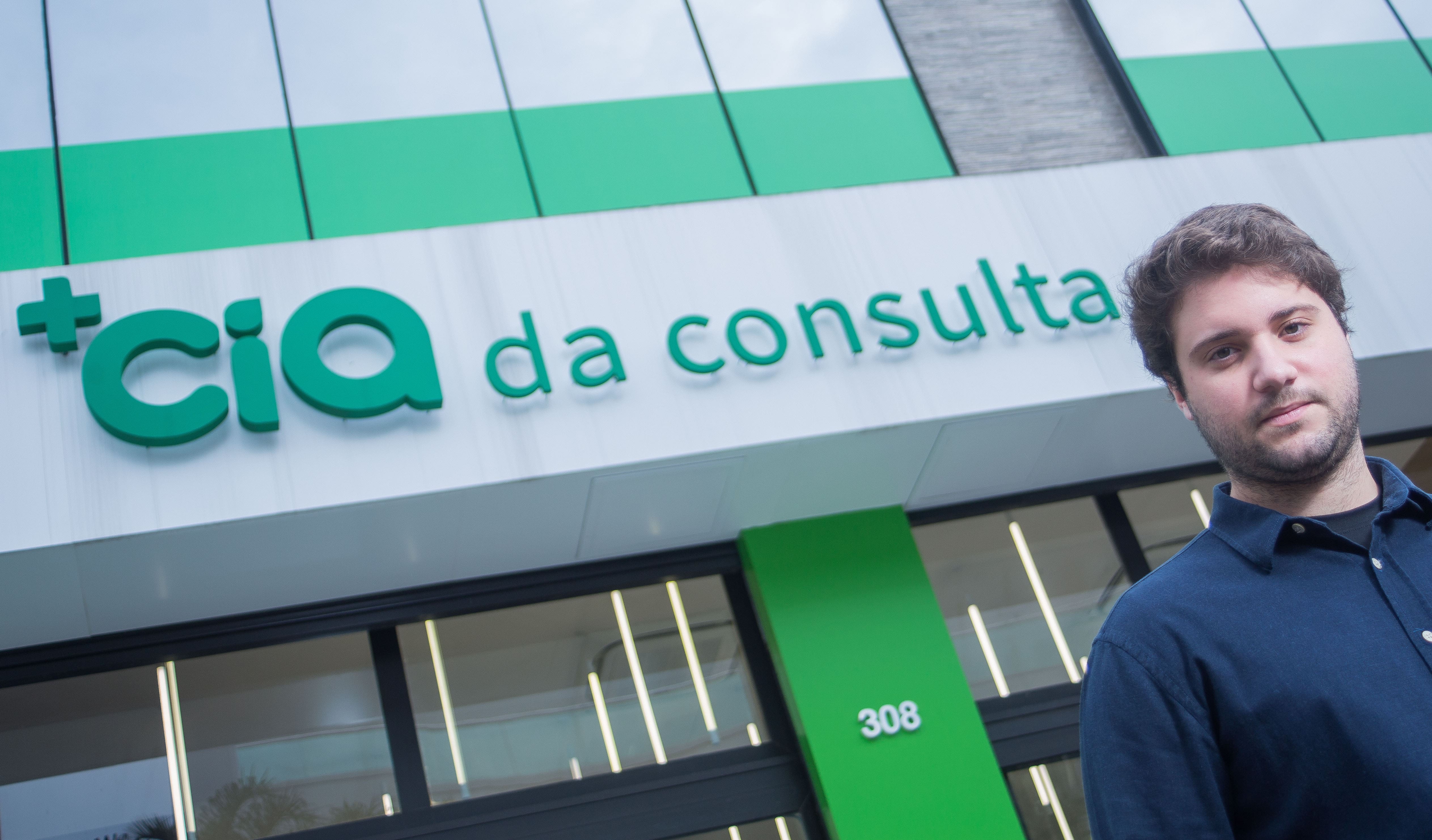 Victor Fiss, CEO - consultório 1 - crédito  Divulgação Cia da Consulta-min.jpg