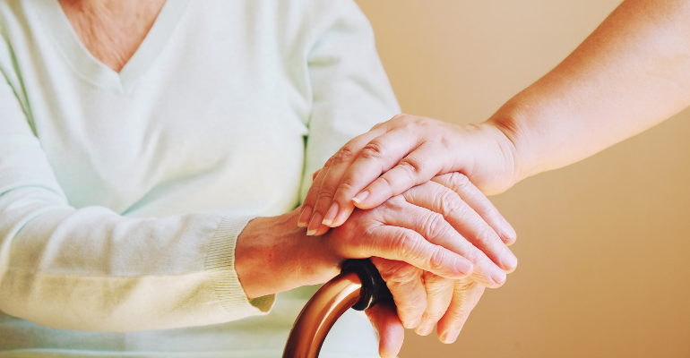 Como fica a experiência do usuário na assistência híbrida?