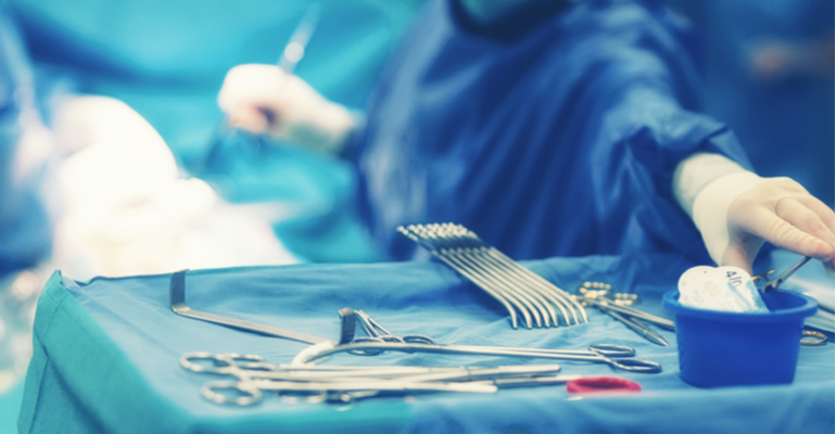 Zoé inaugura centro cirúrgico no Hospital Regional de Belterra (PA), como parte de seu projeto de consolidar um polo de atendimento à saúde na região