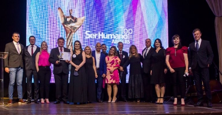 ABRH-RS entrega prêmios Top Ser Humano 2021 ao CCG Saúde
