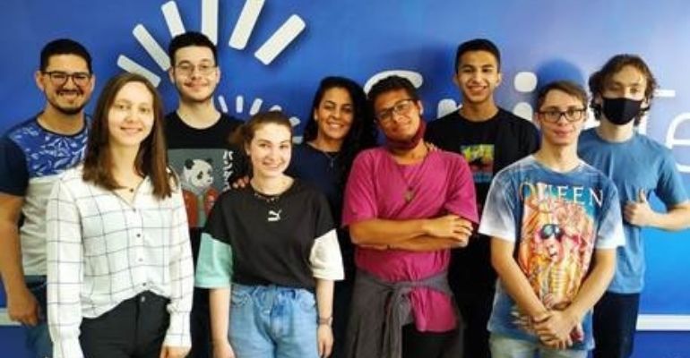 SpinTec lança programa de formação de jovens desenvolvedores de tecnologia