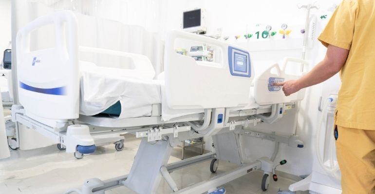 Em tempo real, camas tecnológicas monitoram pacientes e previnem lesões
