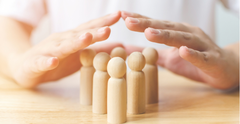 Líderes e gestores: quais as diferenças de função em meio a prática da saúde?