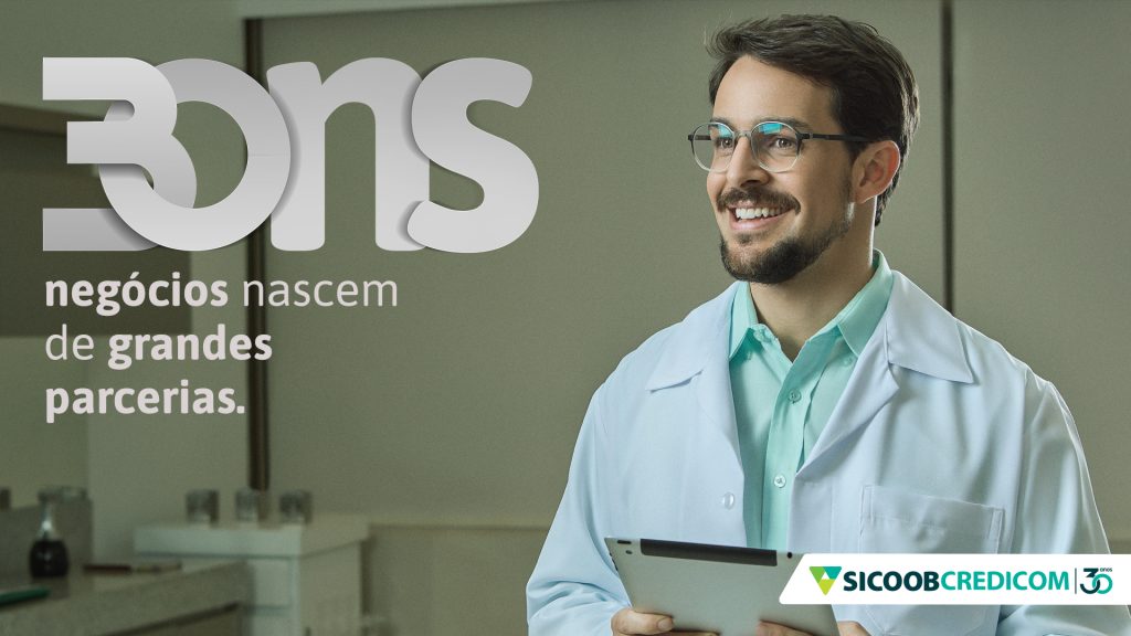 Campanha dos 30 anos Credicom está no ar