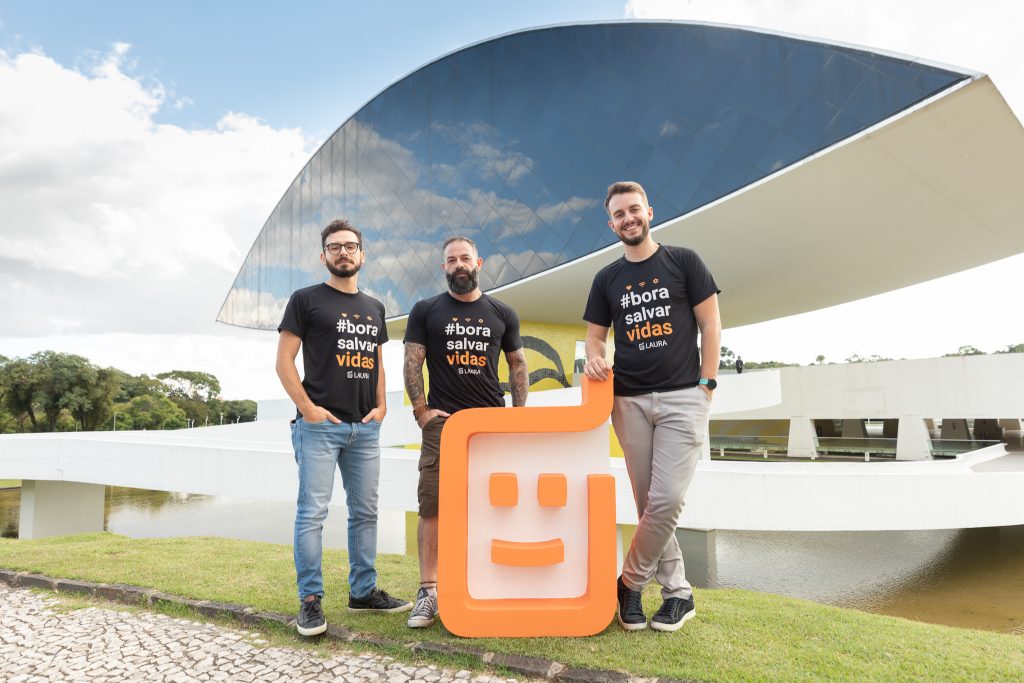 Healthtech focada em IA, Laura participa da 27ª Feira Hospitalar